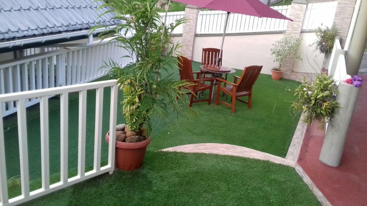 Apartament Shay Lyah Self Catering Victoria Zewnętrze zdjęcie