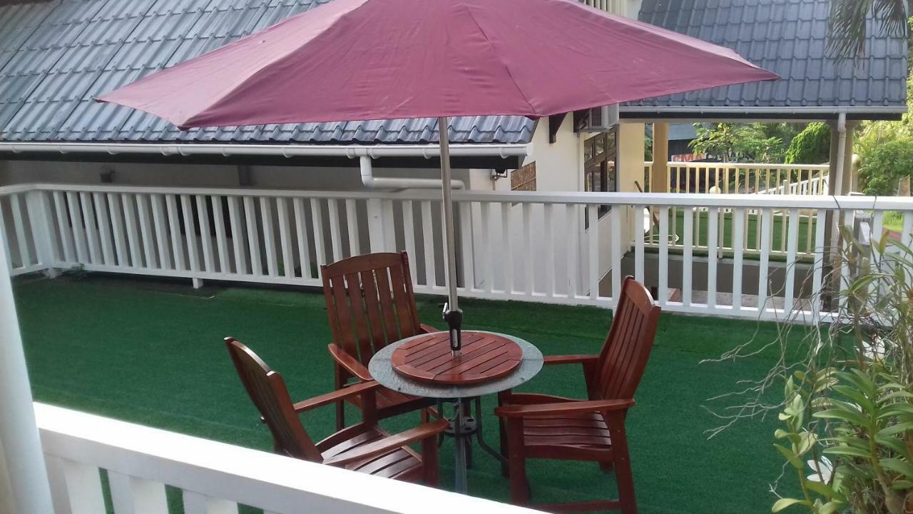 Apartament Shay Lyah Self Catering Victoria Zewnętrze zdjęcie